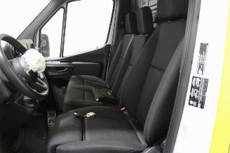 Mercedes Sprinter  picture 10