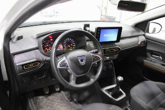 Dacia Sandero  picture 9