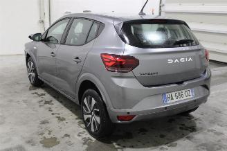 Dacia Sandero  picture 4