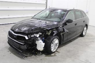 Damaged car Skoda Octavia  2021/2