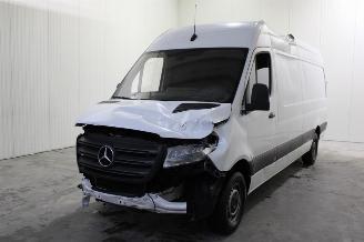skadebil auto Mercedes Sprinter  2022/8