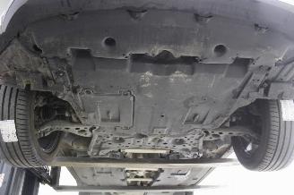 Toyota C-HR  picture 13