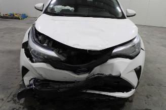 Toyota C-HR  picture 6