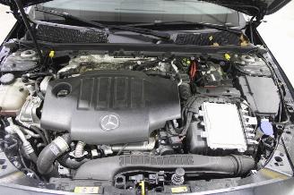 Mercedes Cla-klasse CLA 180 picture 12