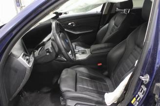 BMW 3-serie 320 picture 12