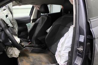 Volkswagen Polo  picture 8