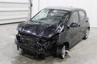 Coche accidentado Hyundai I-10 i10 2024/3