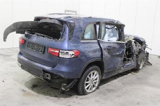 Mercedes GLB  picture 4