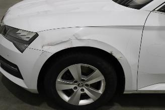 Skoda Superb  picture 7