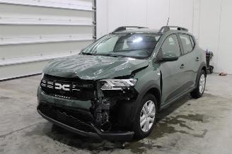 krockskadad bil auto Dacia Sandero  2024/1
