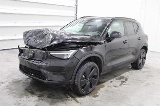 Voiture accidenté Volvo XC40 XC 40 2024/10