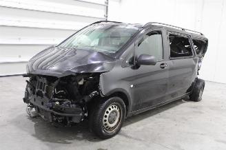 Vrakbiler auto Mercedes Vito  2020/6