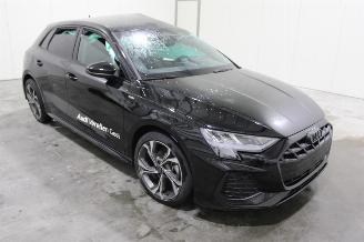 Audi A3  picture 2