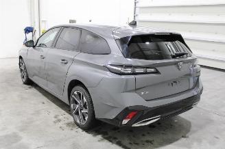 Peugeot 308  picture 4