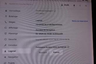 Tesla Model 3  picture 21