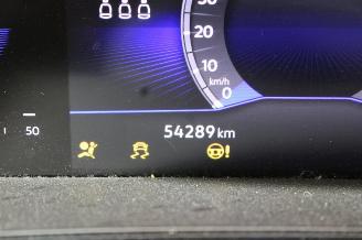 Volkswagen T-Roc  picture 13