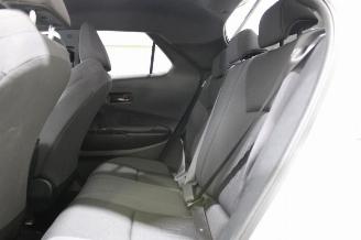 Toyota C-HR  picture 11