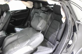 Porsche Cayenne  picture 12