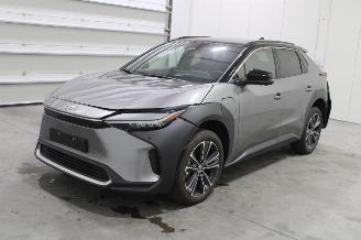 Damaged car Toyota bZ4X  2025/10