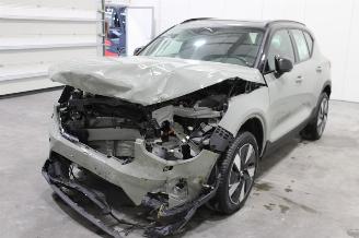 Vaurioauto  passenger cars Volvo XC40 XC 40 2024/6