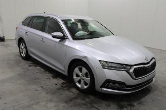 Skoda Octavia  picture 2