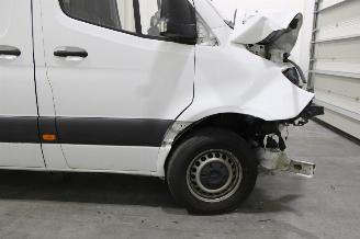 Mercedes Sprinter  picture 7