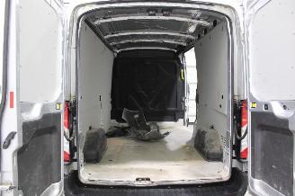 Ford Transit  picture 16