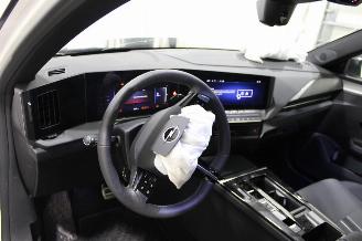 Opel Astra  picture 9