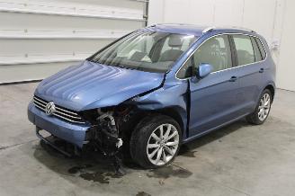 Unfallwagen Volkswagen Golf  2016/9