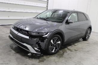 Vaurioauto  passenger cars Hyundai ioniq 5  2025/6