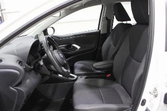 Toyota Yaris  picture 9