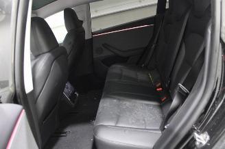 Tesla Model 3  picture 12