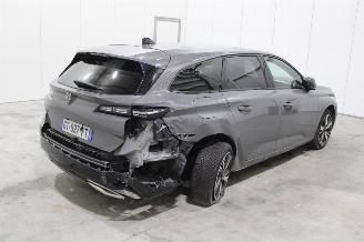Peugeot 308  picture 3