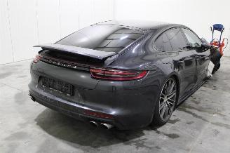 Porsche Panamera  picture 3