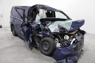 Ford Transit  picture 3