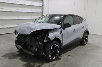krockskadad bil auto Renault Captur  2024/11
