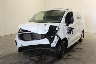 Vaurioauto  passenger cars Ford Transit  2024/10