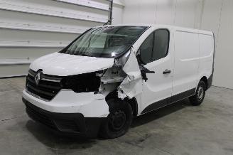 demontáž osobní automobily Renault Trafic  2022/8