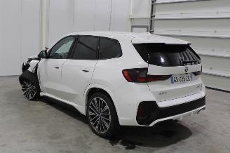 BMW iX1  picture 4