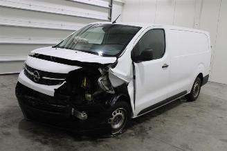 Salvage car Opel Vivaro  2024/4