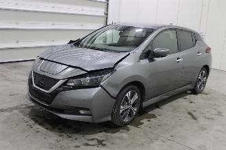 Voiture accidenté Nissan Leaf  2021/6