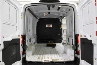 Ford Transit  picture 14