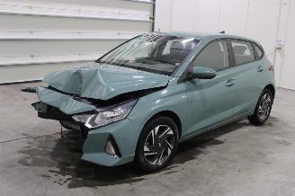Vaurioauto  passenger cars Hyundai I-20 i20 2023/6