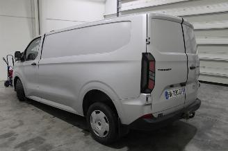 Ford Transit  picture 4