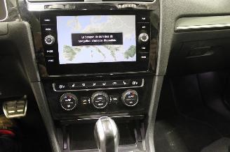 Volkswagen Golf  picture 14