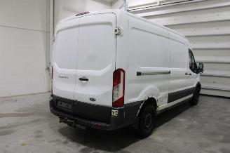 Ford Transit  picture 3