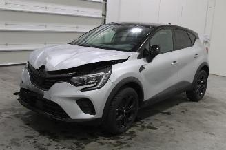 Vaurioauto  passenger cars Renault Captur  2022/7