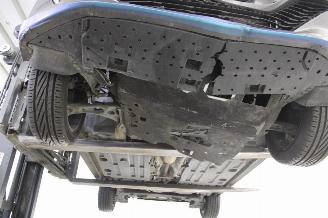 Peugeot 208  picture 15