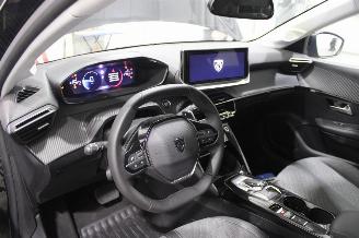 Peugeot 208  picture 9