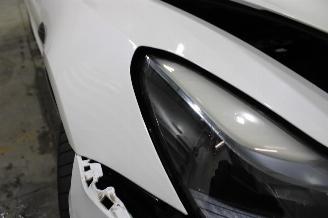 Tesla Model 3  picture 8